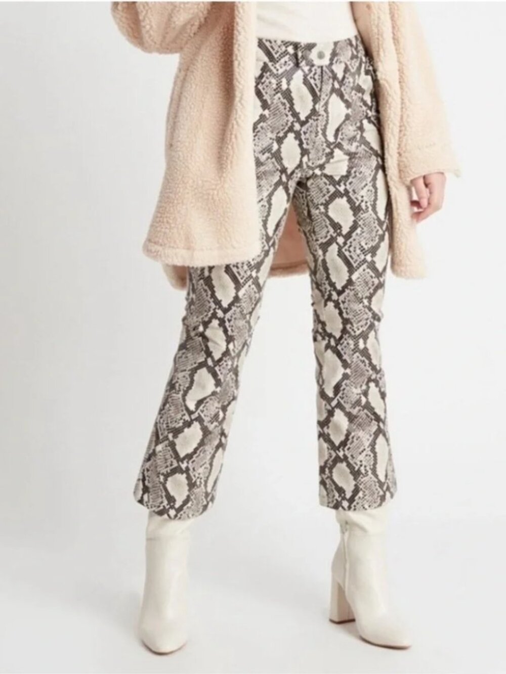 Choosy Women's Faux‎ Snakeskin Wide Leg Pants Size 4 NWT